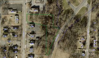 000 4th Street SW, Hickory, NC 28602