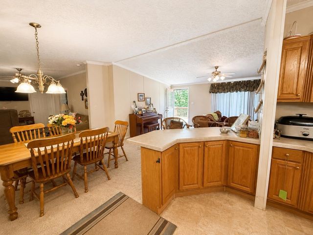 96 Private drive 8334, Chesapeake, OH 45619