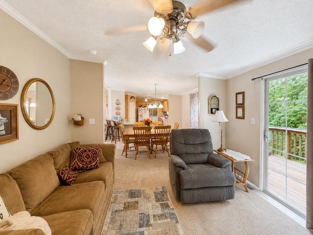 96 Private drive 8334, Chesapeake, OH 45619