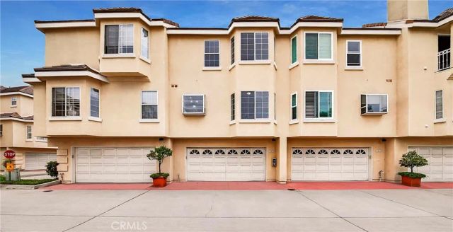 2825 Plaza Del Amo 102, Torrance, CA 90503