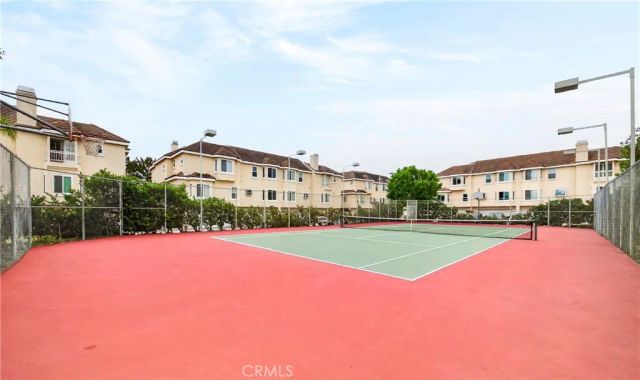 2825 Plaza Del Amo 102, Torrance, CA 90503