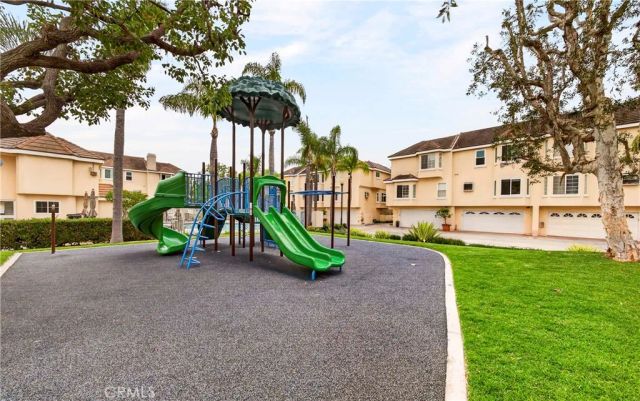 2825 Plaza Del Amo 102, Torrance, CA 90503