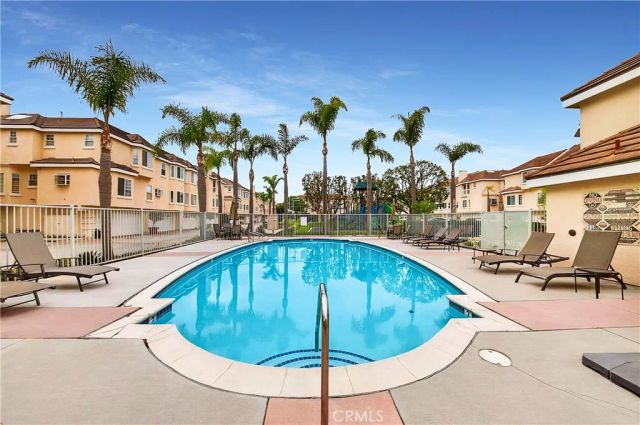 2825 Plaza Del Amo 102, Torrance, CA 90503