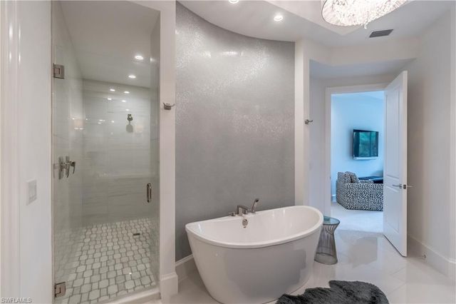 16366 CORSICA WAY 201, Naples, FL 34110