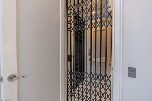 16366 CORSICA WAY 201, Naples, FL 34110