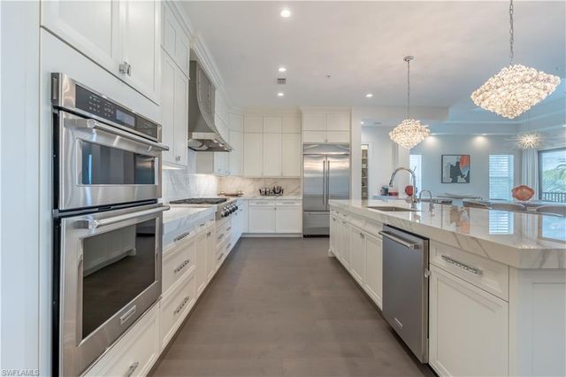 16366 CORSICA WAY 201, Naples, FL 34110