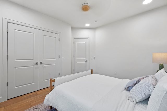 426 SE C Street, Bentonville, AR 72712