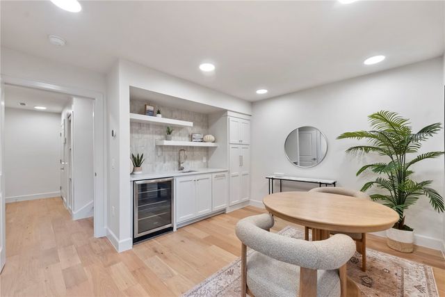 426 SE C Street, Bentonville, AR 72712