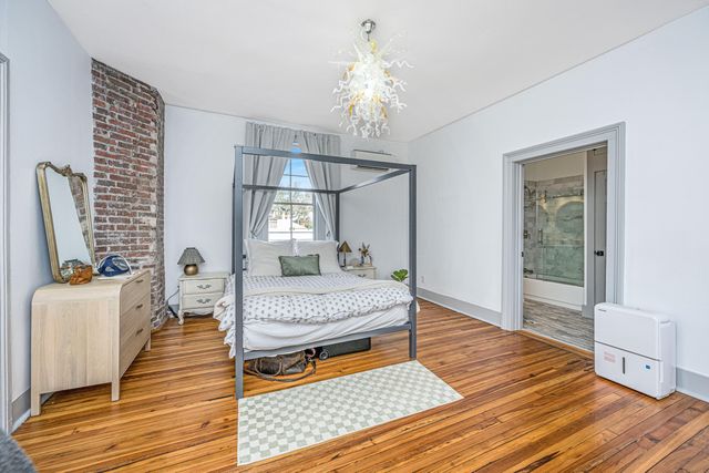 20 Limehouse Street D, Charleston, SC 29401