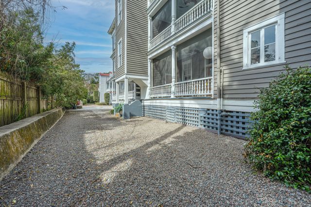 20 Limehouse Street D, Charleston, SC 29401