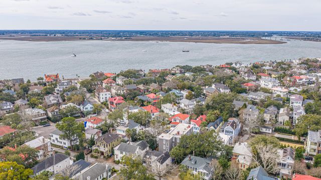 20 Limehouse Street D, Charleston, SC 29401