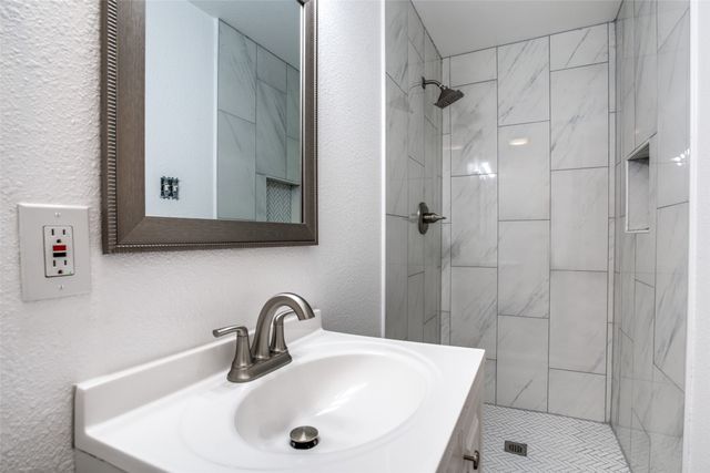 3564 Virginia Boulevard, Dallas, TX 75211