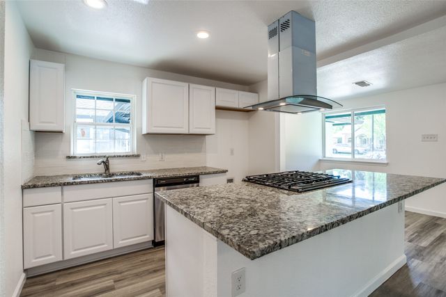 3564 Virginia Boulevard, Dallas, TX 75211