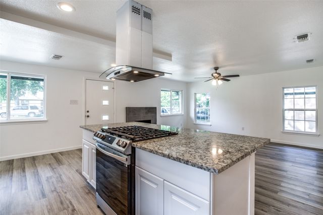 3564 Virginia Boulevard, Dallas, TX 75211