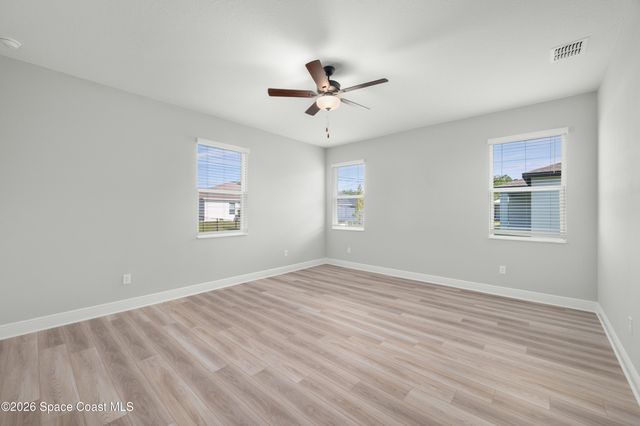 759 Americana Boulevard NW, Palm Bay, FL 32907