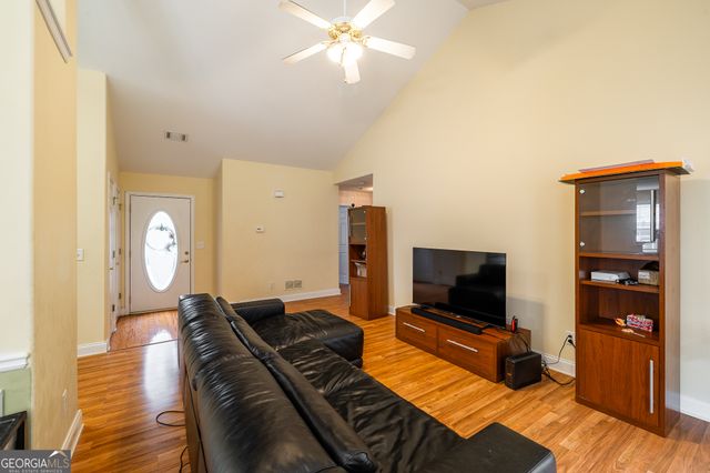 416 Camden Drive, Winder, GA 30680