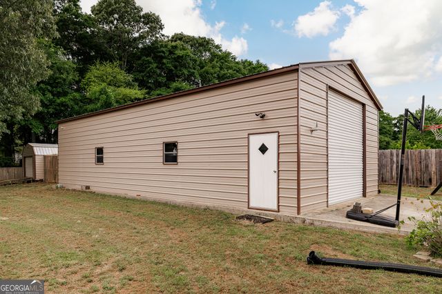 416 Camden Drive, Winder, GA 30680