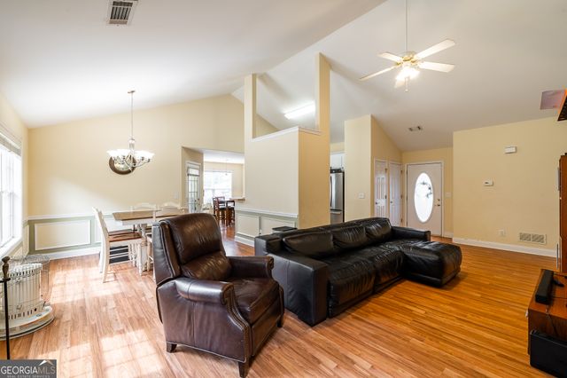 416 Camden Drive, Winder, GA 30680