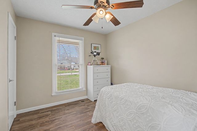 2636 Owens Dr, Santa Fe, TN 38482