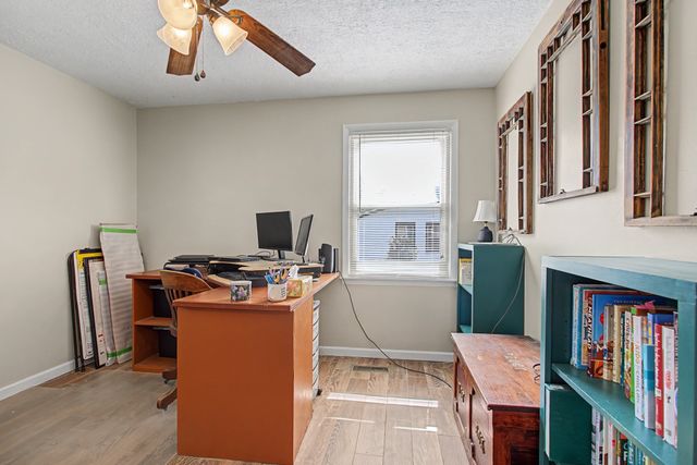 2636 Owens Dr, Santa Fe, TN 38482