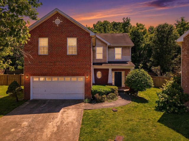 6896 Bridgewater Dr, Nashville, TN 37221