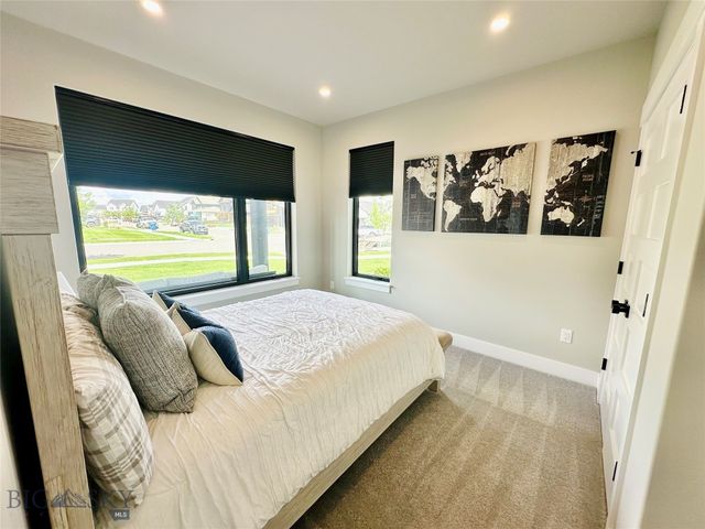 42 Hilgard Peak Court, Bozeman, MT 59718