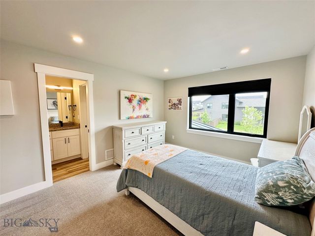 42 Hilgard Peak Court, Bozeman, MT 59718