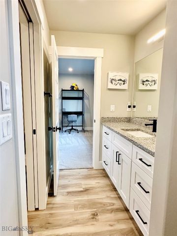 42 Hilgard Peak Court, Bozeman, MT 59718