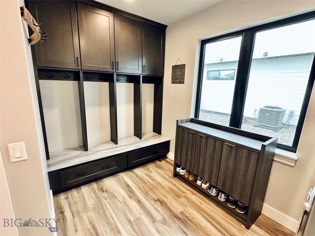 42 Hilgard Peak Court, Bozeman, MT 59718