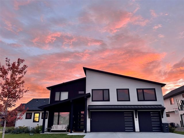42 Hilgard Peak Court, Bozeman, MT 59718