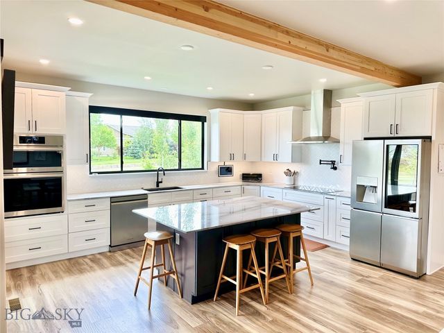 42 Hilgard Peak Court, Bozeman, MT 59718