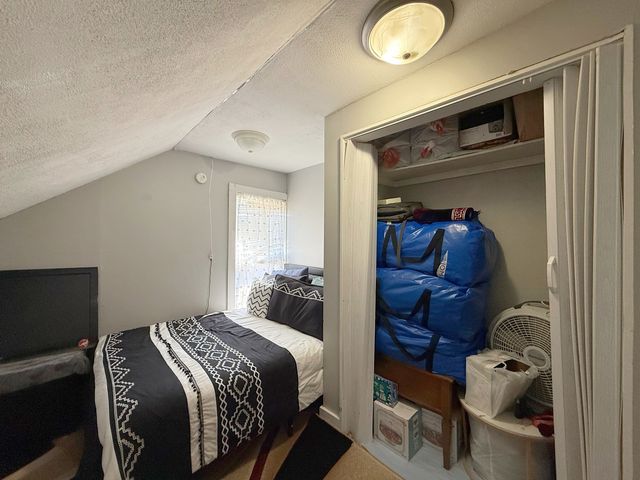 1125 37th Street, Rock Island, IL 61201