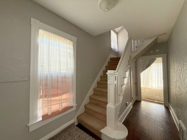 1125 37th Street, Rock Island, IL 61201