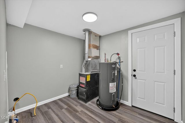 25864 Broad Street, Perrysburg, OH 43551
