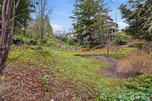 11500 Durland Avenue NE, Seattle, WA 98125