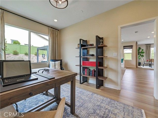 17160 Kent Street, Hesperia, CA 92345