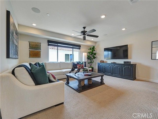 17160 Kent Street, Hesperia, CA 92345