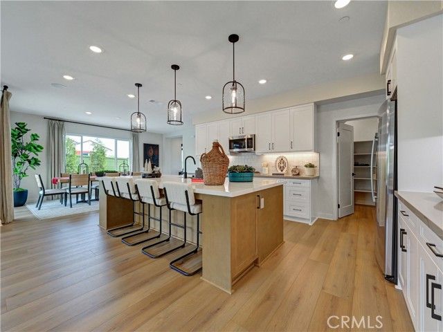 17160 Kent Street, Hesperia, CA 92345