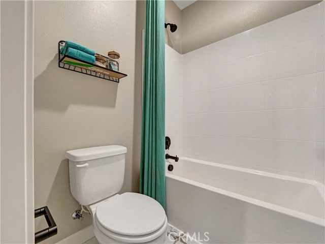 17160 Kent Street, Hesperia, CA 92345