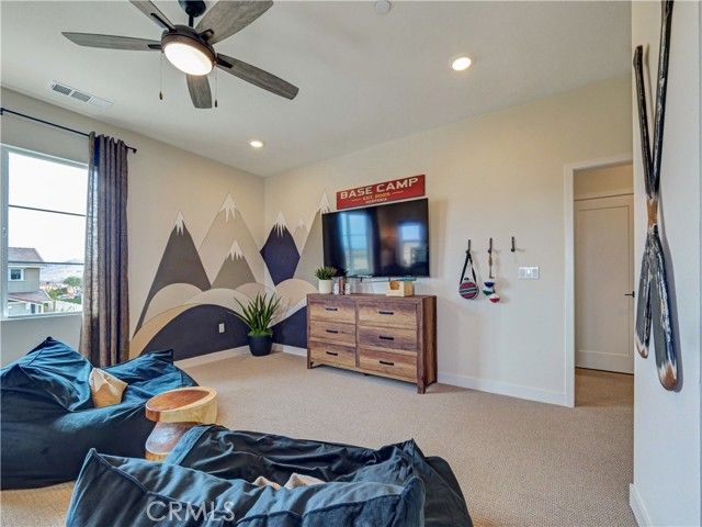 17160 Kent Street, Hesperia, CA 92345