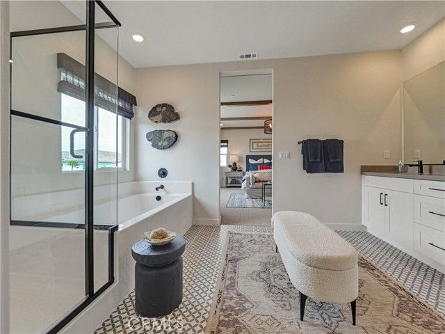 17160 Kent Street, Hesperia, CA 92345