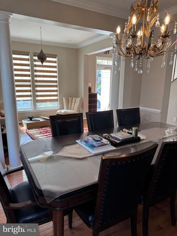 873 S YORK DR, Downingtown, PA 19335