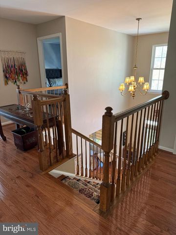 873 S YORK DR, Downingtown, PA 19335