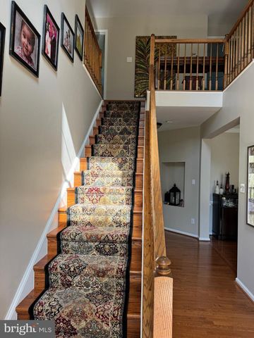 873 S YORK DR, Downingtown, PA 19335