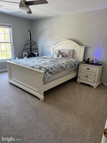 873 S YORK DR, Downingtown, PA 19335