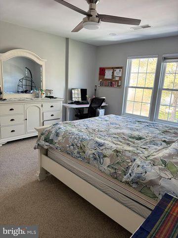 873 S YORK DR, Downingtown, PA 19335