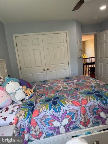 873 S YORK DR, Downingtown, PA 19335