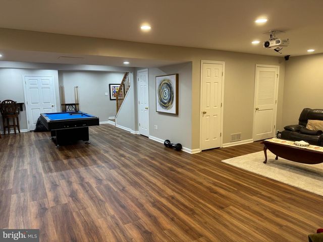 873 S YORK DR, Downingtown, PA 19335