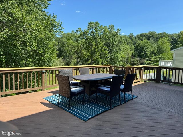 873 S YORK DR, Downingtown, PA 19335