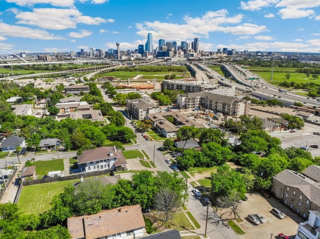 613 N Ewing Avenue, Dallas, TX 75203